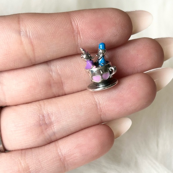 Pandora Disney Donald & Daisy Teacup Charm - Picture 1 of 4